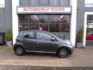 Toyota Aygo 1.0 VVT-i Now TOP STAAT,AIRCO,LED,APK !!! 