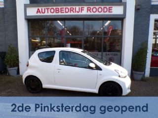 Toyota Aygo 1.0-12V Cool AIRCO,LED! ""ZONDAG 28-4-2024 GEOPEND !!!""