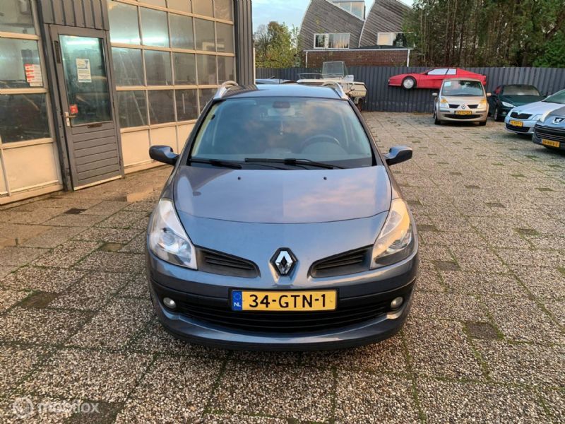 Renault Clio occasion - Garage Overbeek