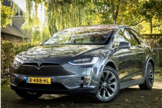 Tesla Model X 100D 6-Pers EAP 2.5 Netflix
