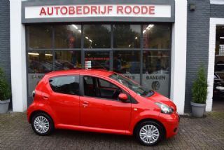 Toyota Aygo 1.0-12V 5-Drs Red AIRCO,TOP STAAT!