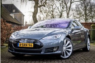 Tesla Model S 85 Base Lifetime Free Supercharge Luchtvering Panorama