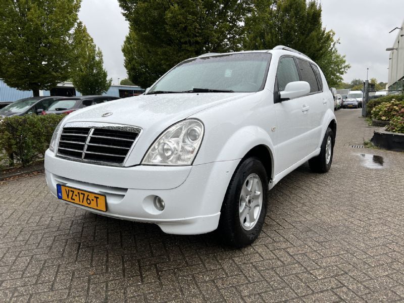 Ssang Yong Rexton occasion - Carshop Eindhoven B.V.