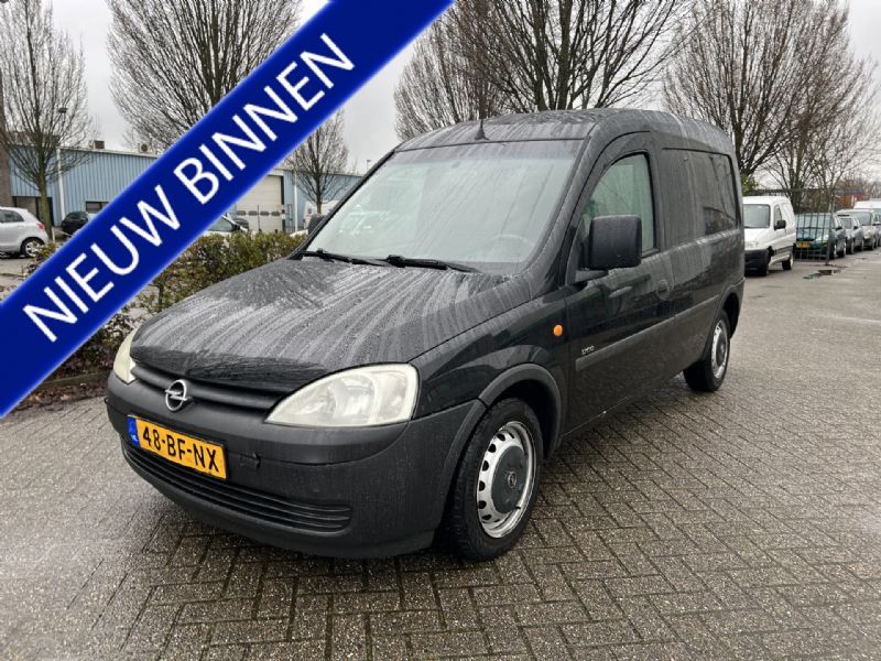 Opel Combo occasion - Carshop Eindhoven B.V.