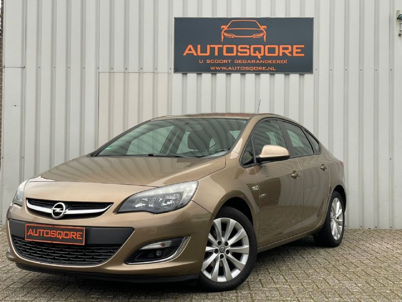 Opel Astra occasion - AUTOSQORE