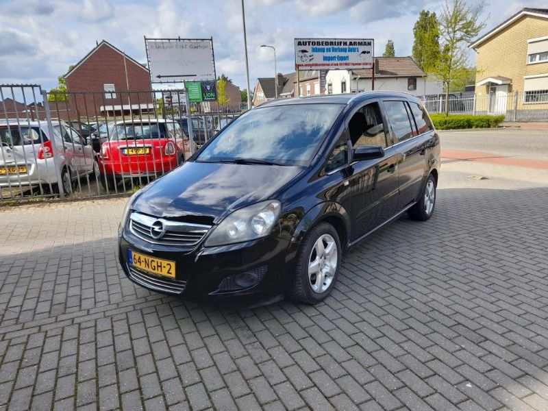 Opel Zafira occasion - Autobedrijf Hazrat Arman